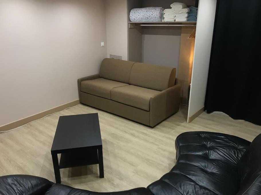 Paisible Logement Tout Equipe Pour 1 A 6 Personnes Ebersheim Kültér fotó