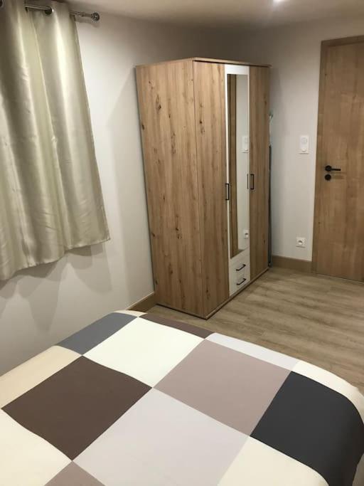Paisible Logement Tout Equipe Pour 1 A 6 Personnes Ebersheim Kültér fotó